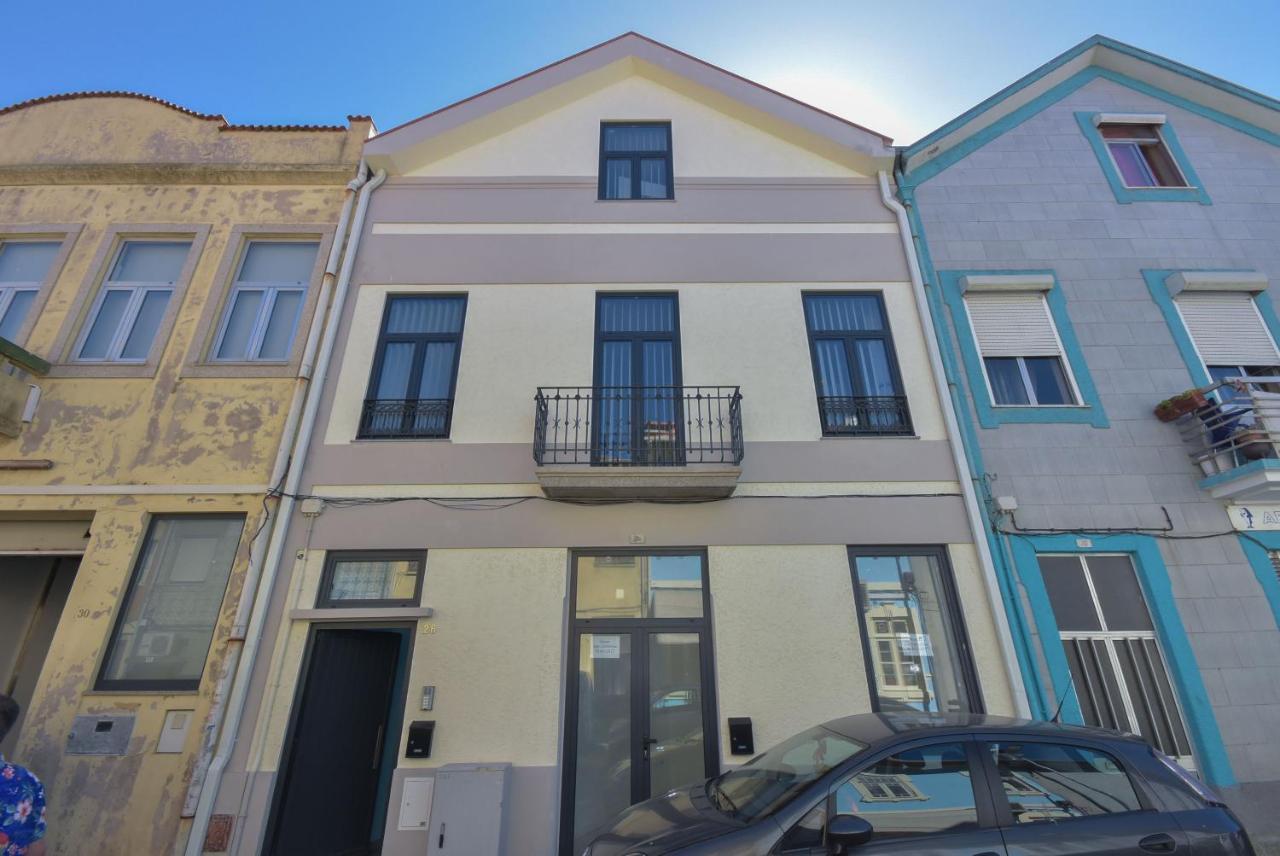 Near The Beach Apartments 马托西纽什 外观 照片